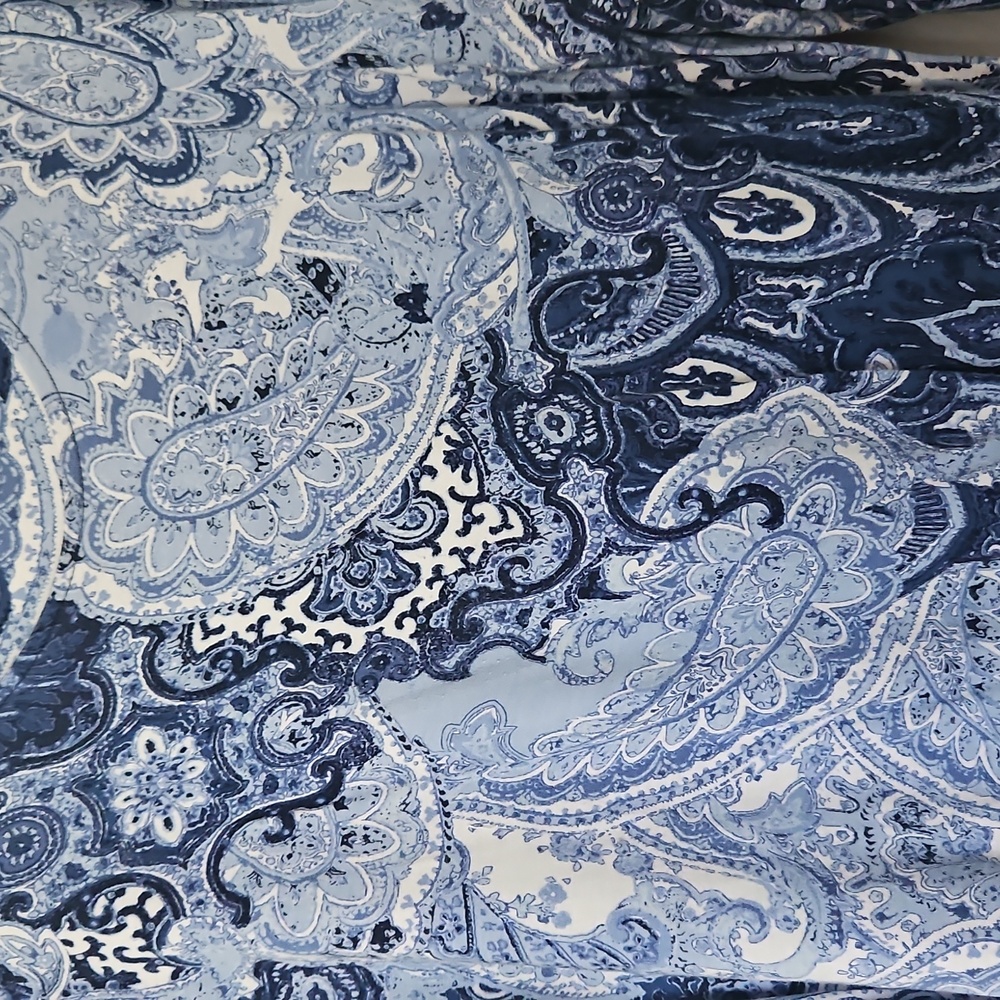Ruby Rd  Blue & White Paisley Top - Picture 4 of 4